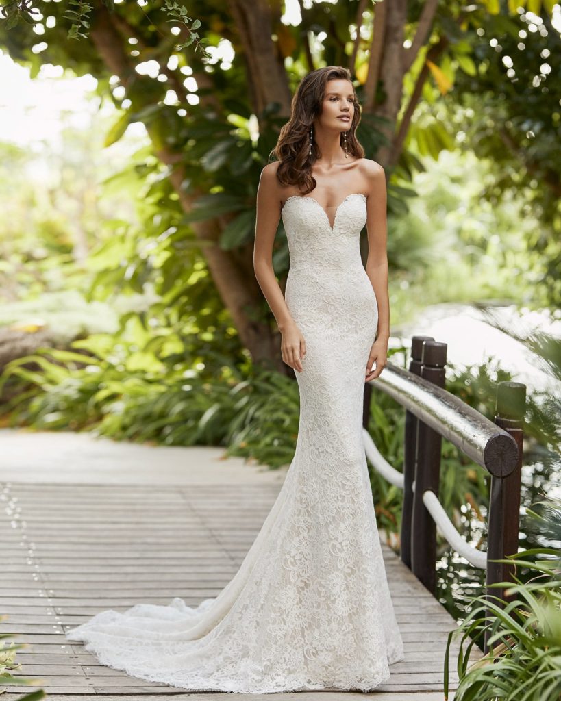 brautatelier ried-adriana alier-rosa clara group-brautkleid-5N123-zeheb-meerjungfrau-spitze-vorne-1-min