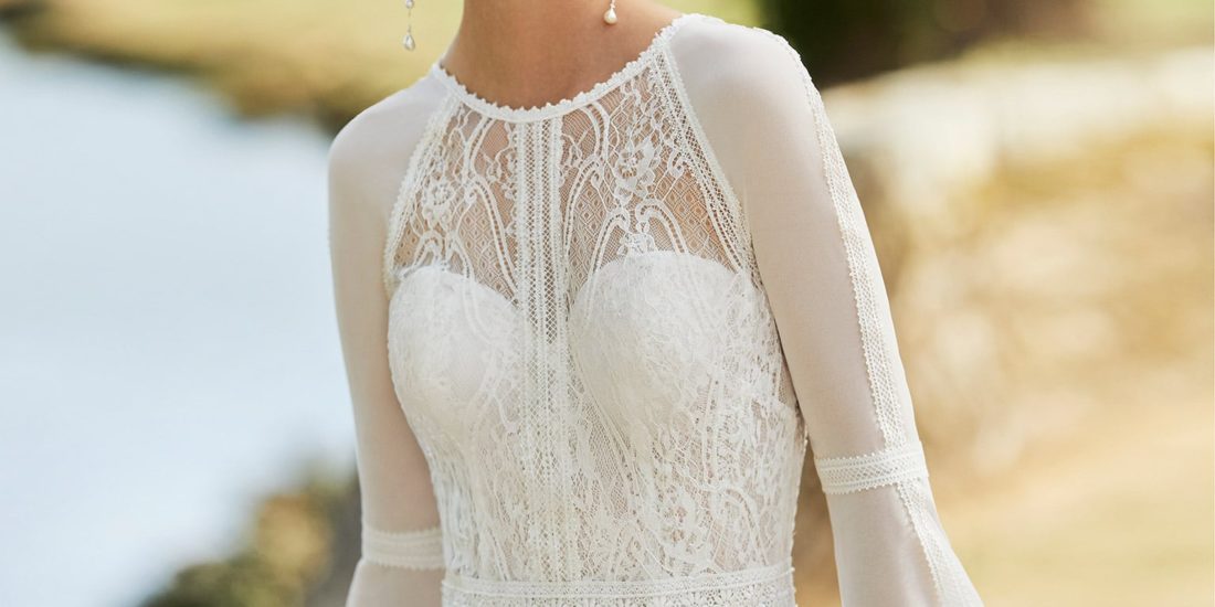 brautatelier ried-alma-rosa clara group-brautkleid-5B220-wary-langarm-boho-vintage-details-1-min