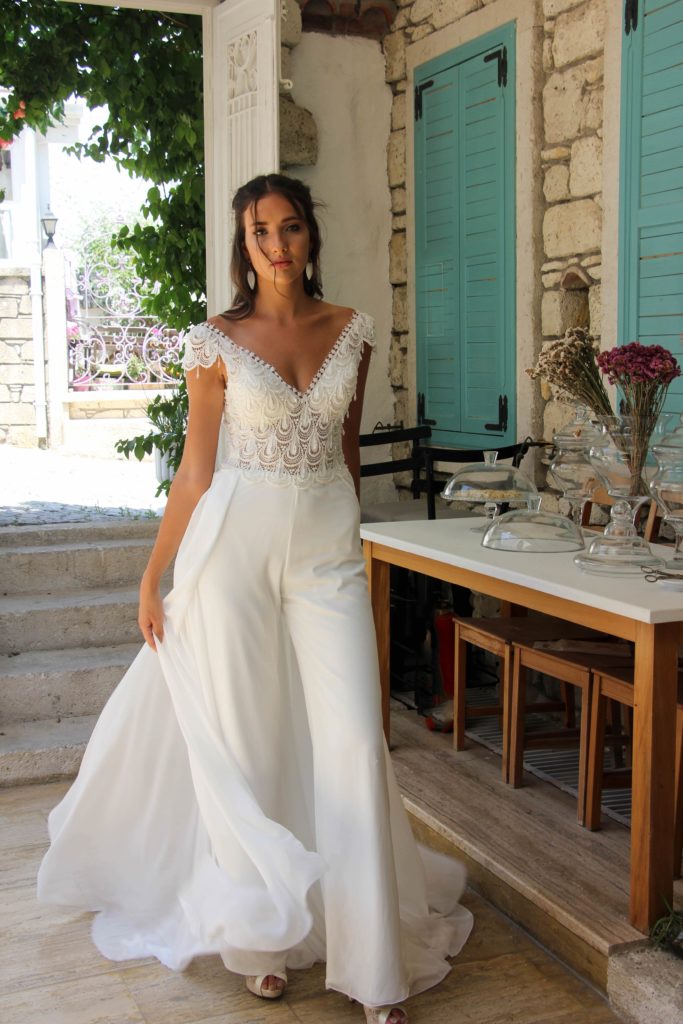 brautatelier ried-emine yildirim-brautatelier ried-braut jump suit-9070-vintage-chiffon-glitzer-vorne-1-min