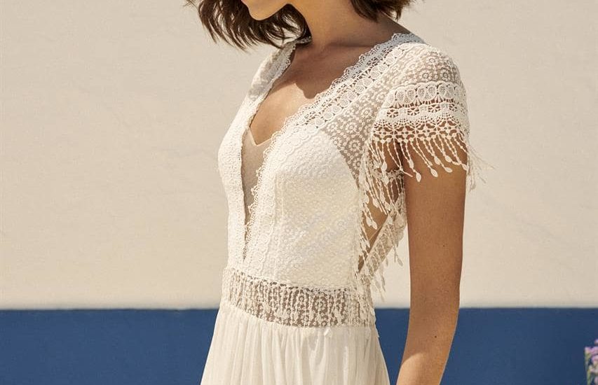 brautatelier ried-marylise-2021-I see you-brautkleid-ivory-boho-fransen-details-2-min