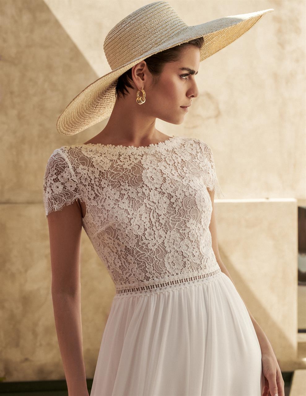marylise_brautatelier ried_amise_brautkleid_spitzen top_chiffon rock_hochgeschlossen_kurze ärmel_v rücken_details_2