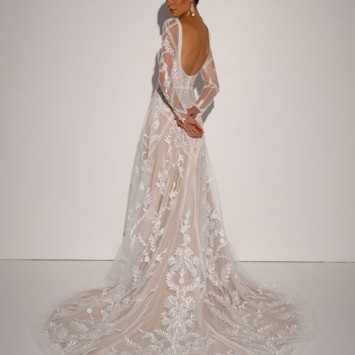 evie young_brautatelier ried_zari_ey370_brautkleid_vintage prinzessin_softtuell_spaghettitraeger_abnehmbare aermel_ivory-sand_ruecken_1-min