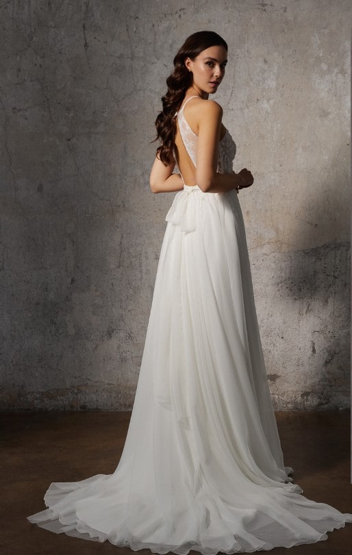 eliana kresa_brautatelier ried_sorico_brautkleid_vintage_chiffon_spitze_ivory_rücken_1-min