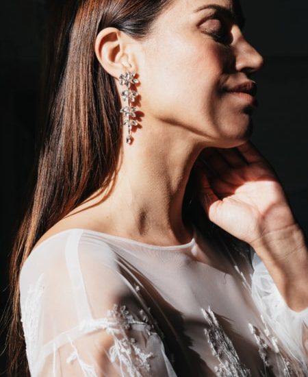 la chia_brautatelier ried_ohrringe_fairy_brautschmuck_silber_portrait_1-min
