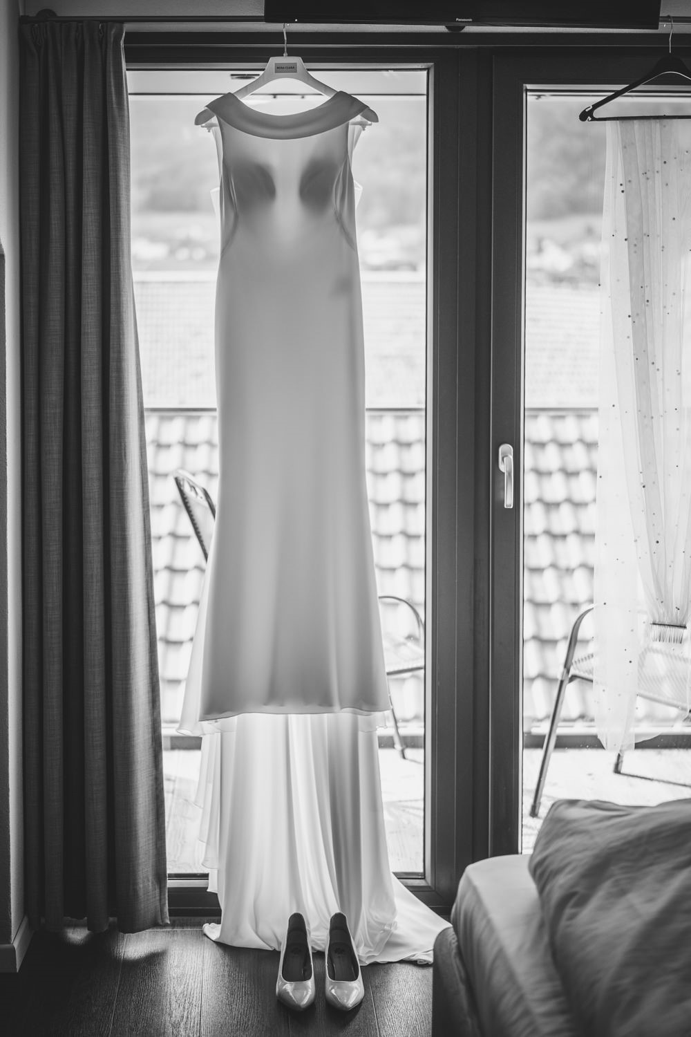 brautatelier ried_real bride_adriane becker_ingo schiller_nowhereforever_weddings_st. patrick_kora_4