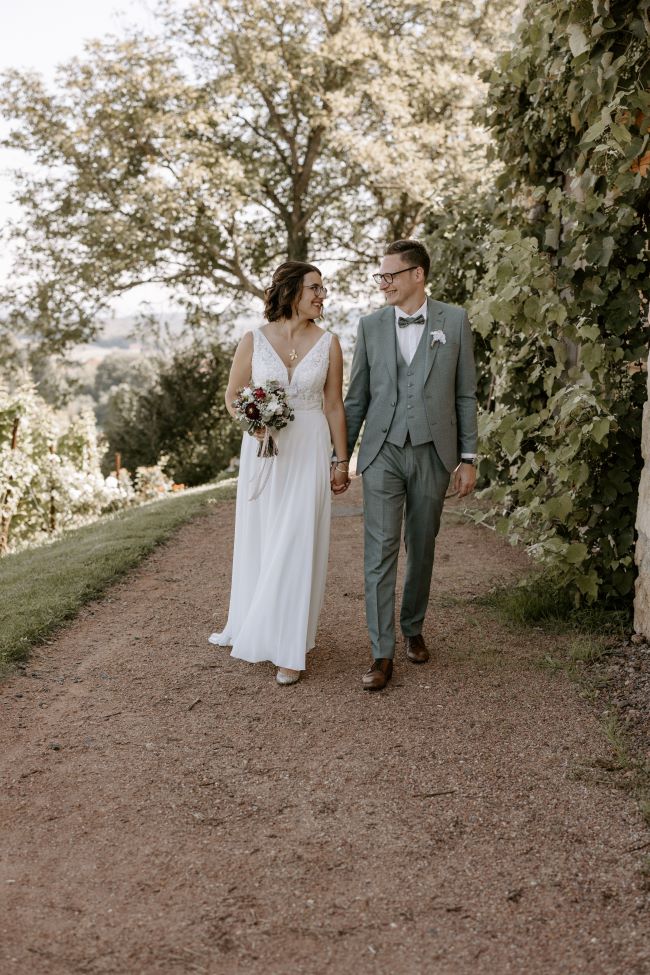 brautatelier ried_real bride_anna hillinger_thomas supper_lunanovias_fanya_1