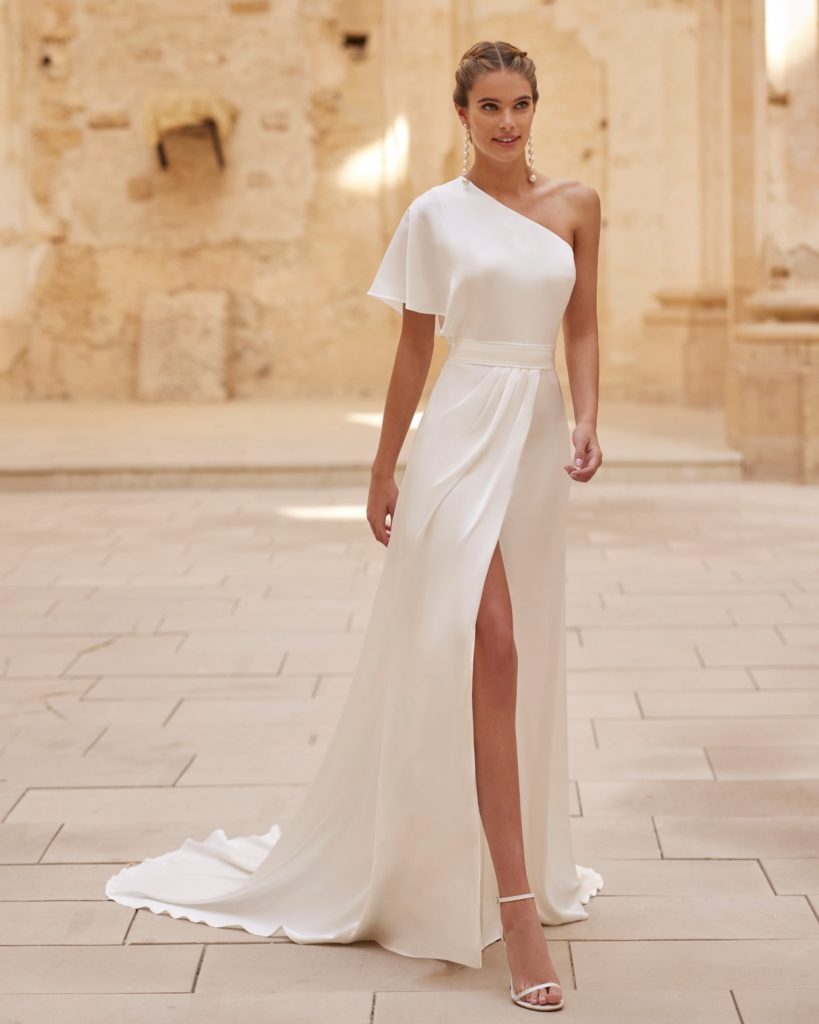 alma novia_brautatelier ried_haira_9B05_chiffon_offshoulder_beinschlitz_standesamt_ivory_vorne_1-min