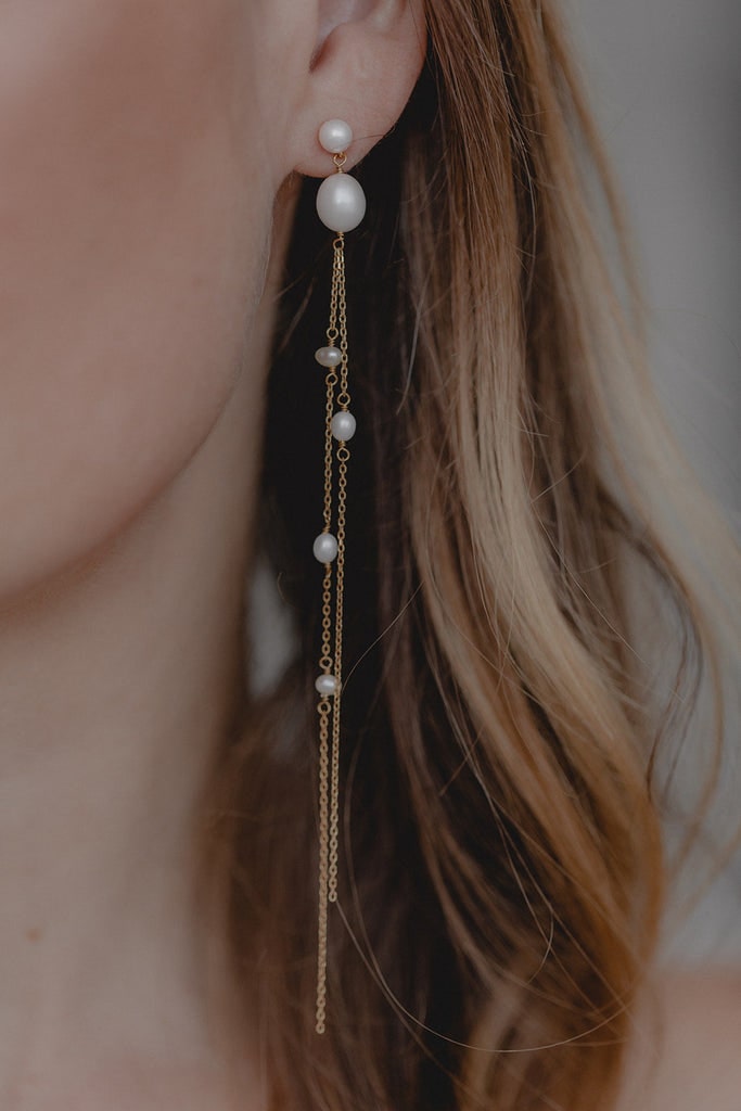 brautatelier-ried_brautschmuck_juvelan_gabriella-ohrringe_detail-min.jpg