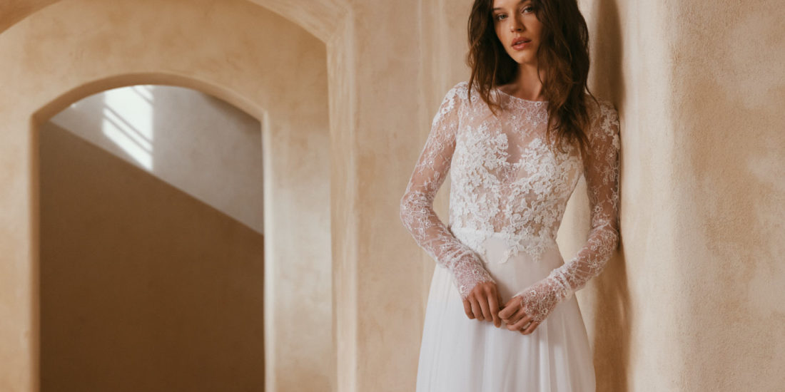 anna kara_brautatelier ried_brisa_musellin_spitze_langarm_offener ruecken_klassisch_ivory-nude_details_1