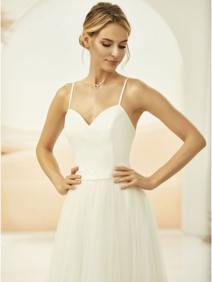 bianco evento-brautatelier ried-e337-top-korsage mit träger-ivory-vorne-1-min