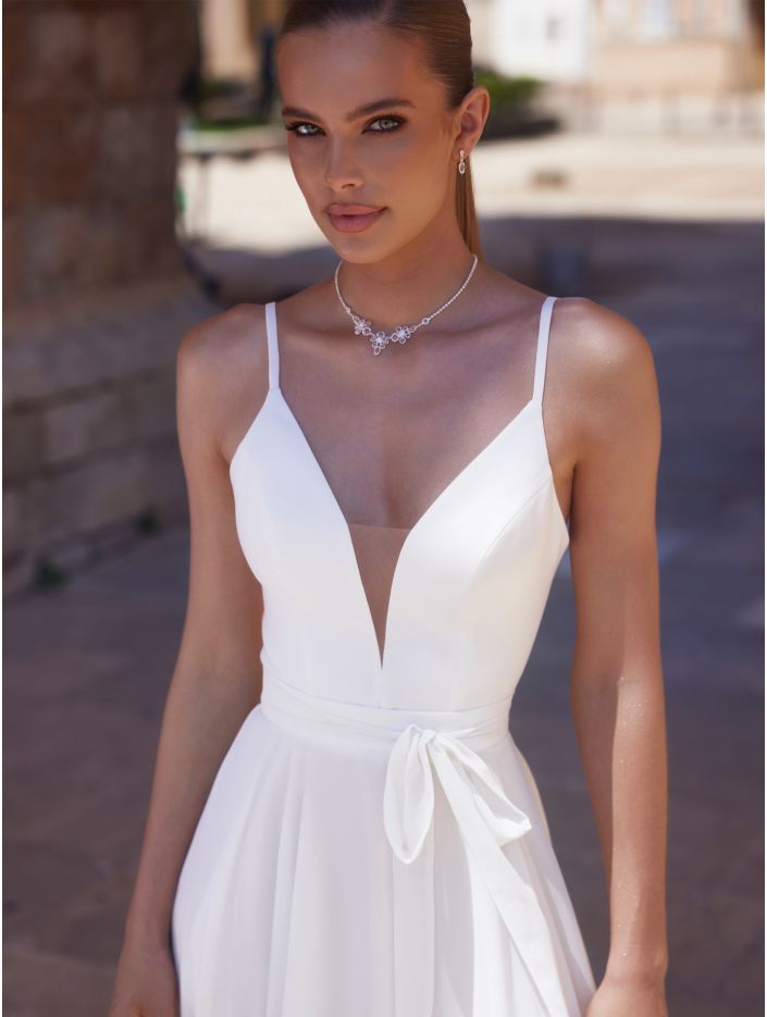 bianco evento-brautatelier ried-e461-top-korsage mit träger-ivory-vorne-2-min