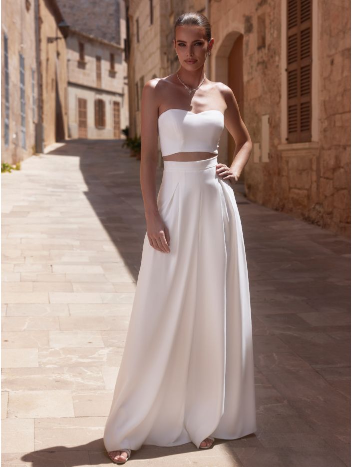 bianco evento-brautatelier ried-e469-top-korsage ohne träger-kurz-ivory-vorne-1-min
