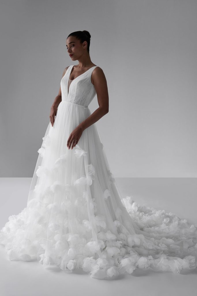 lina becker_brautatelier ried_92567_blumenrock_3d-blumenrock_ivory_vorne_1-min
