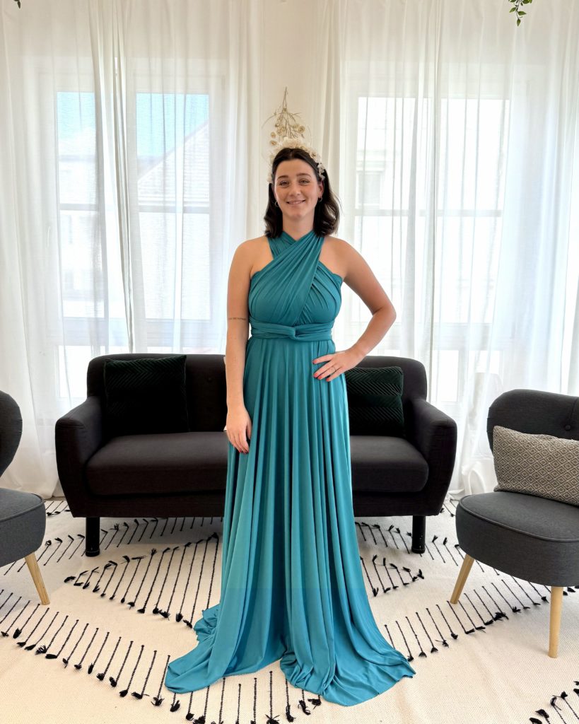 brautatelier-brautschwester-wickelkleid-viridian green-vorne-1-min