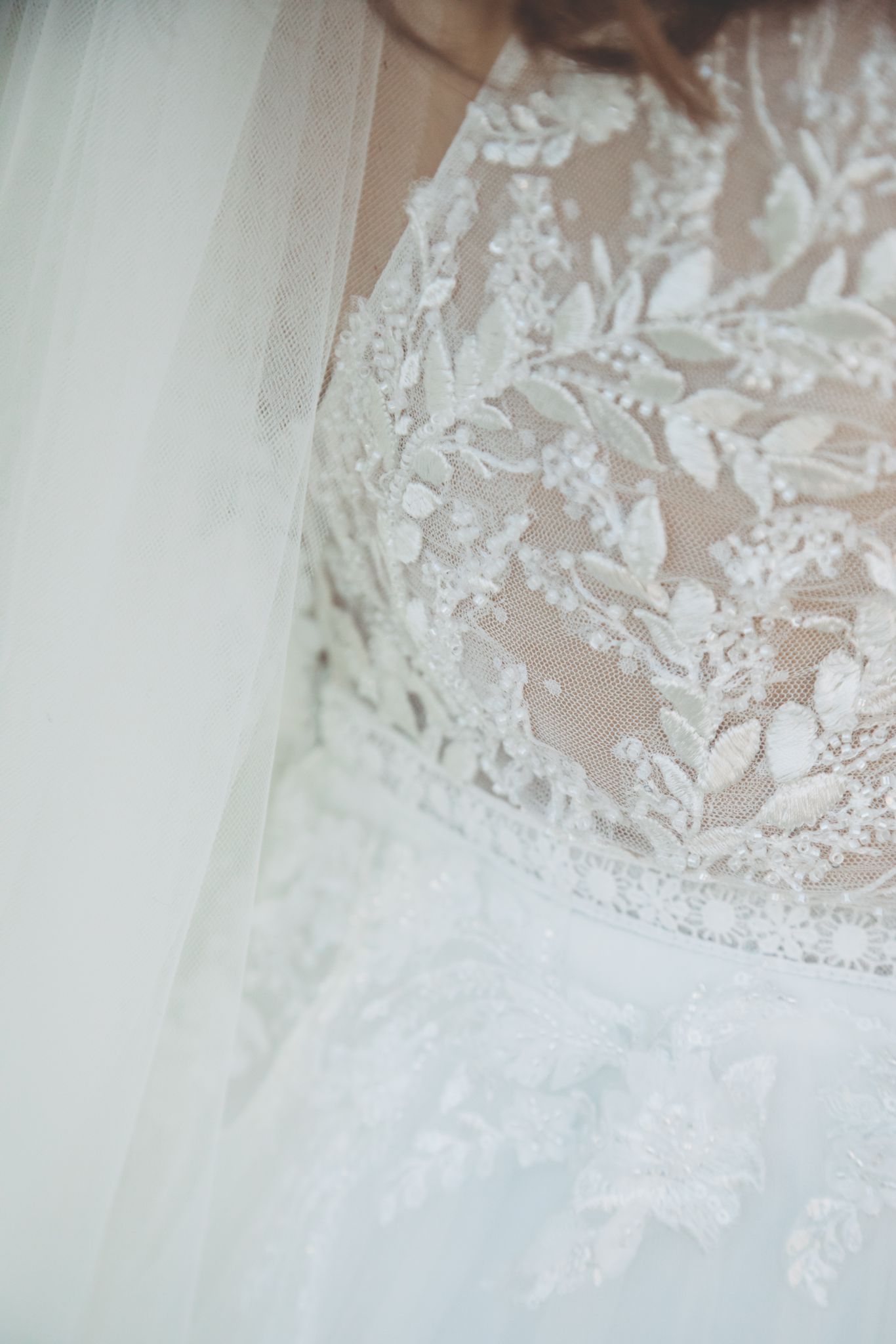 https://dev.brautatelier-ried.hammerer.at/wp-content/uploads/2025/10/brautatelier-ried_real-bride_baumgartner-sonja_sonjamitter_isabella_schmidbauer_adriana-alier_angie_6-min.jpeg