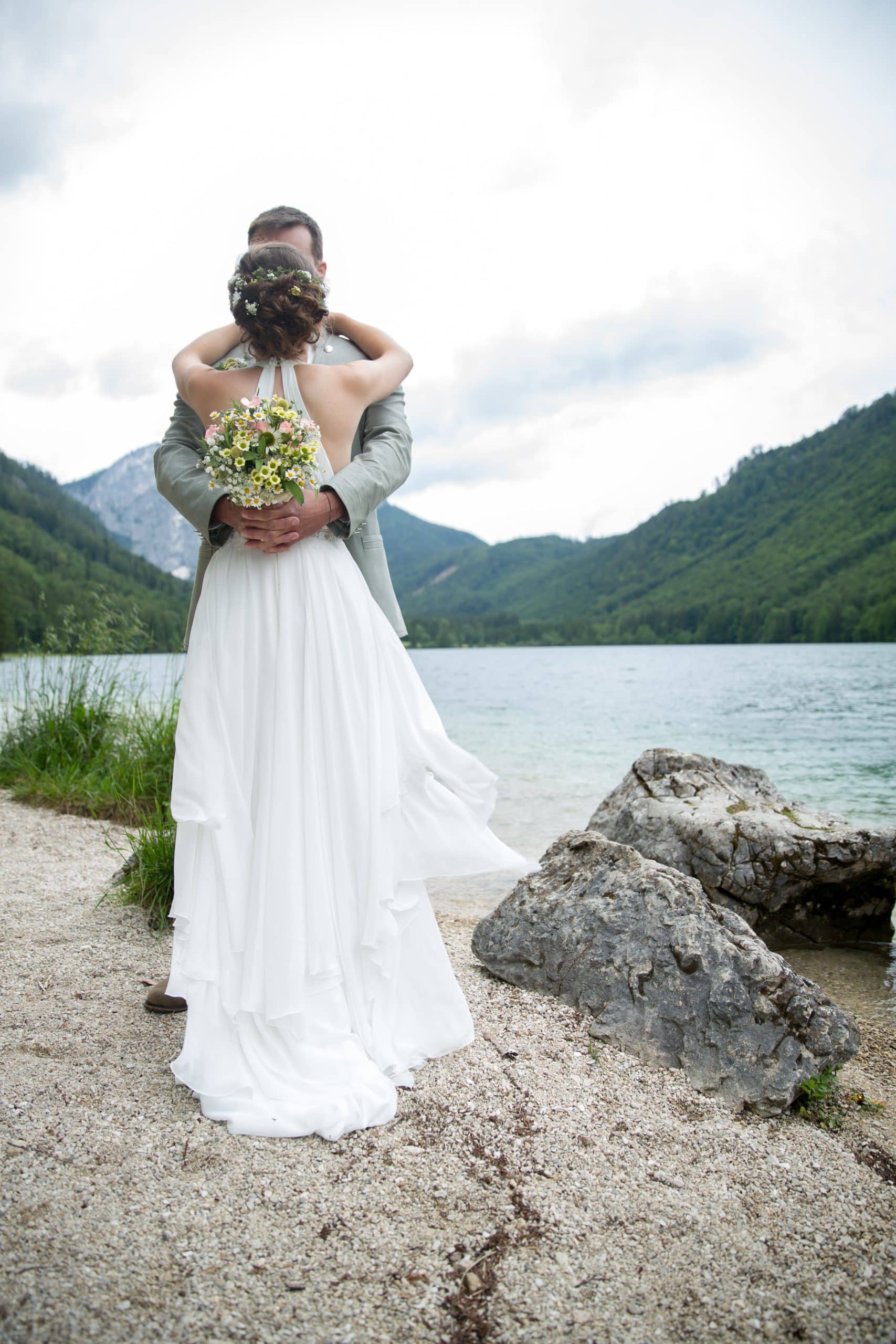 brautatelier-ried_real-bride_selina-uhl_privat_la-sposa_augusta_2-min-scaled.jpeg