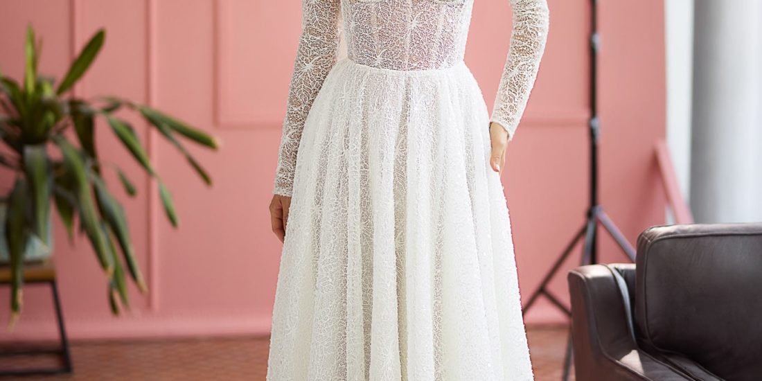 herms bridal_brautatelier ried_abigail amazon_32437_31915_brautkleid_tuell_all-over glitzer_korsage_prinzessin_ivory-beig_vorne_1_ohnelogo-min