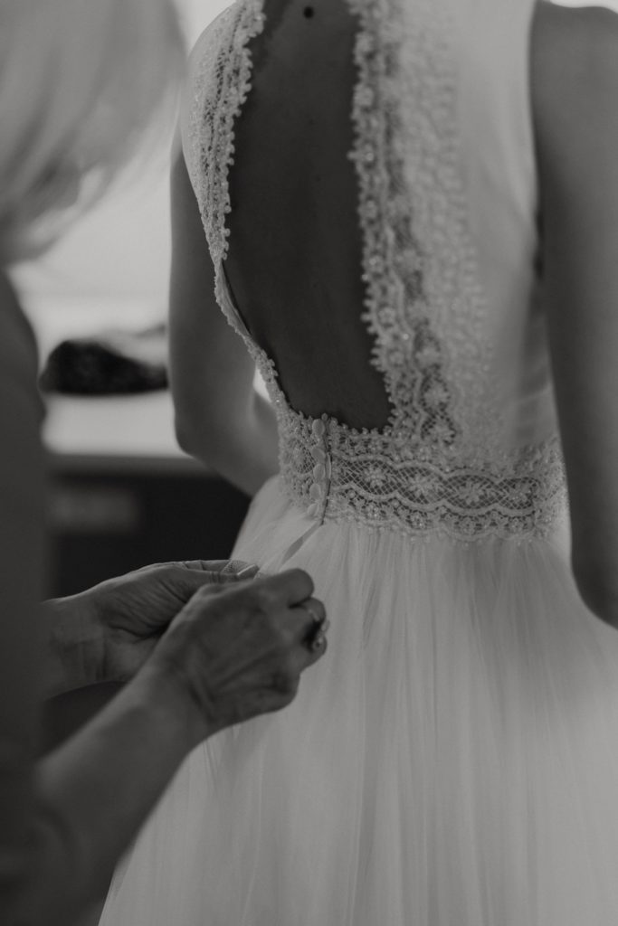 brautatelier_real-bride_julia-menguser_viktoria-kutsam_rosa-clara_anna_1-min-scaled.jpg
