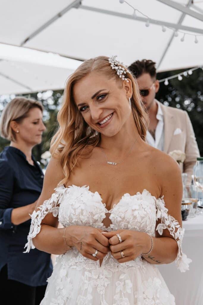 Sarah Grafenberger-vegane ernährung-bild-portrait-hochzeit