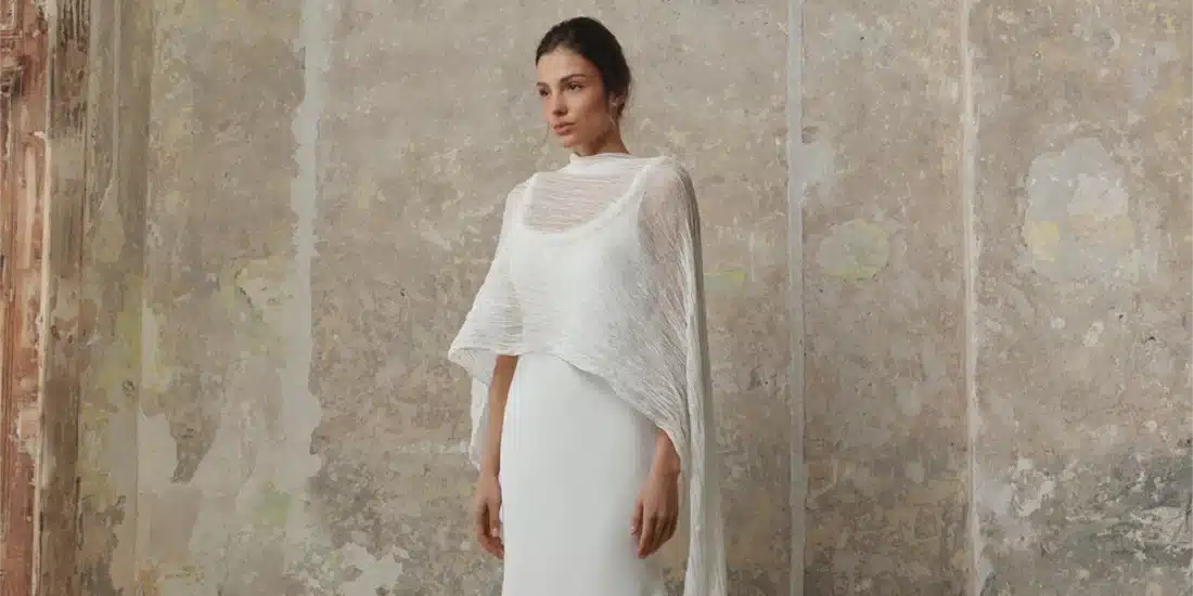 anna kara_brautatelier ried_raya_schal_cape_ivory_vorne_1